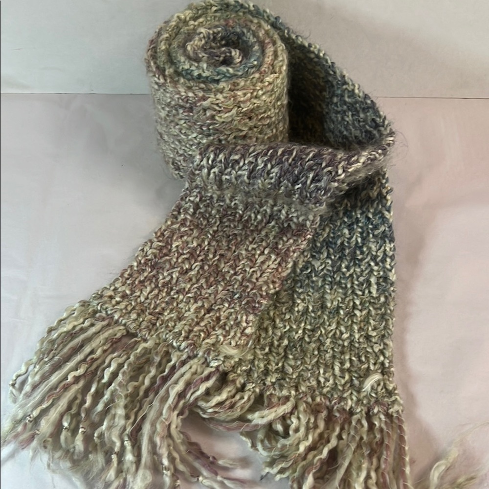 Chunky Hand Knit Multicolor Scarf - Picture 1 of 3